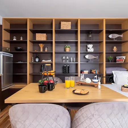 Cocomelo Apts 3 Luxury 伊拉克利翁